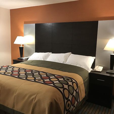 Bay Hill Inns&Suites Neepawa Exteriör bild