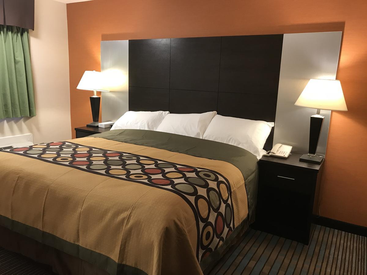 Bay Hill Inns&Suites Neepawa Exteriör bild