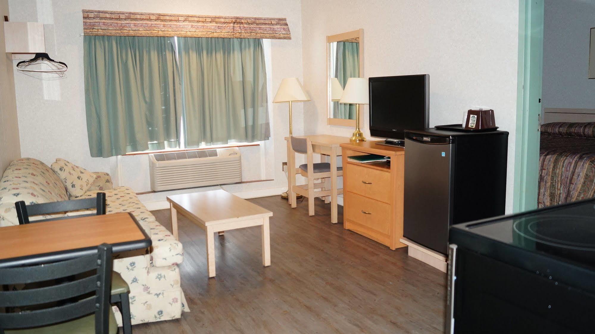 Bay Hill Inns&Suites Neepawa Exteriör bild