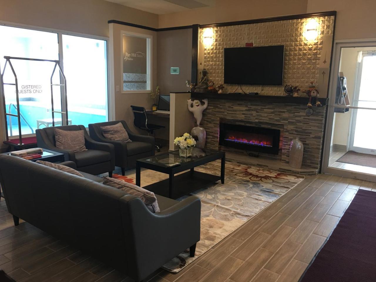 Bay Hill Inns&Suites Neepawa Exteriör bild