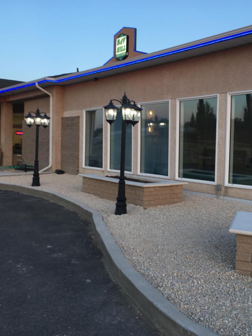 Bay Hill Inns&Suites Neepawa Exteriör bild